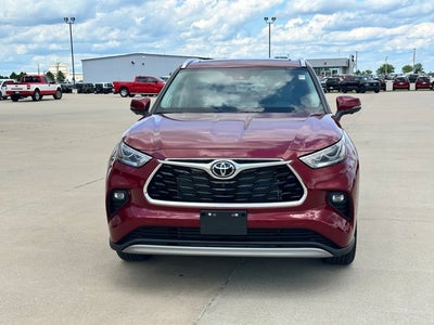 2026 Toyota Highlander Platinum