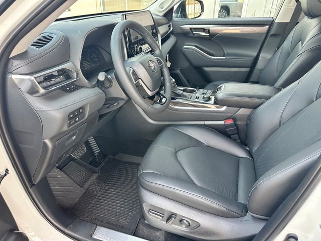 2026 Toyota Highlander Limited