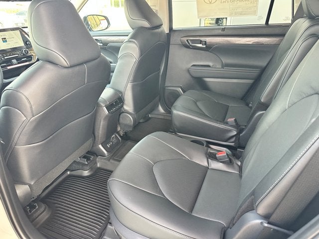 2026 Toyota Highlander Limited