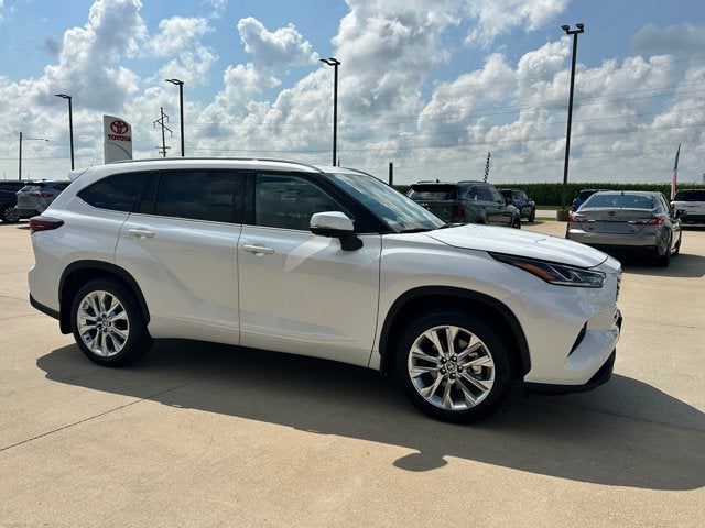 2026 Toyota Highlander Limited