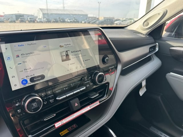 2025 Toyota Highlander Limited