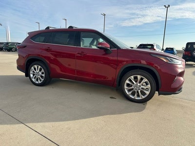 2025 Toyota Highlander Limited