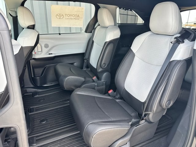 2026 Toyota Sienna XSE