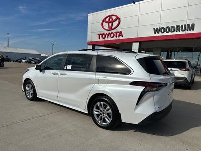 2026 Toyota Sienna XLE