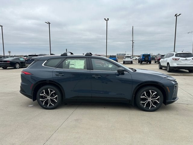 2025 Toyota Toyota Crown Signia XLE