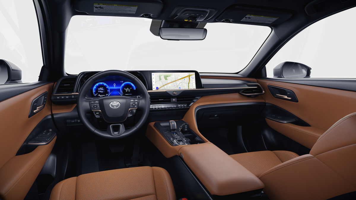 2025 Toyota Toyota Crown Signia XLE