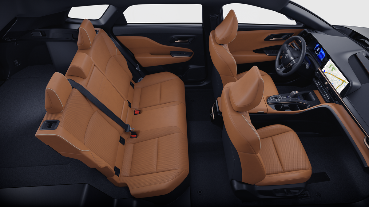 2025 Toyota Toyota Crown Signia XLE