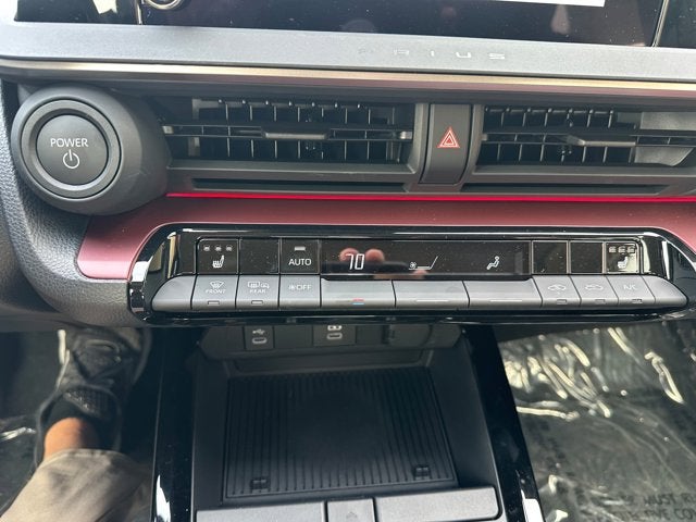 2025 Toyota Prius Plug-in Hybrid XSE