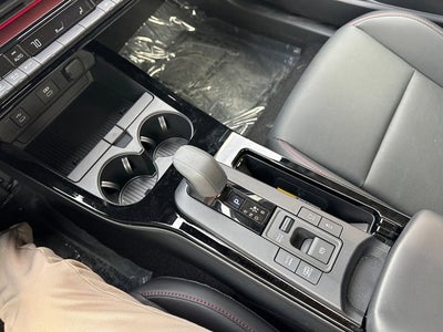 2025 Toyota Prius Plug-in Hybrid XSE