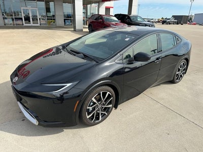 2025 Toyota Prius Plug-in Hybrid XSE