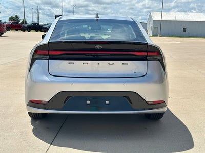 2025 Toyota Prius XLE AWD