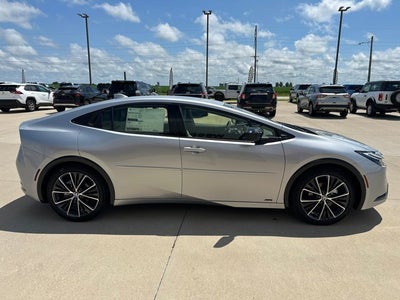 2025 Toyota Prius XLE AWD