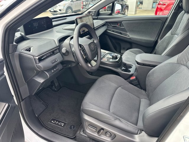 2026 Toyota C-HR XSE