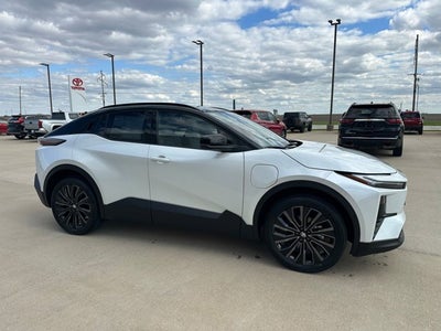 2026 Toyota C-HR XSE