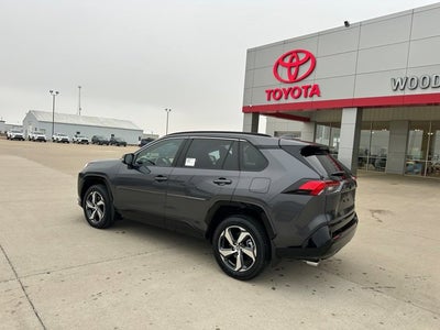 2025 Toyota RAV4 Plug-in Hybrid SE